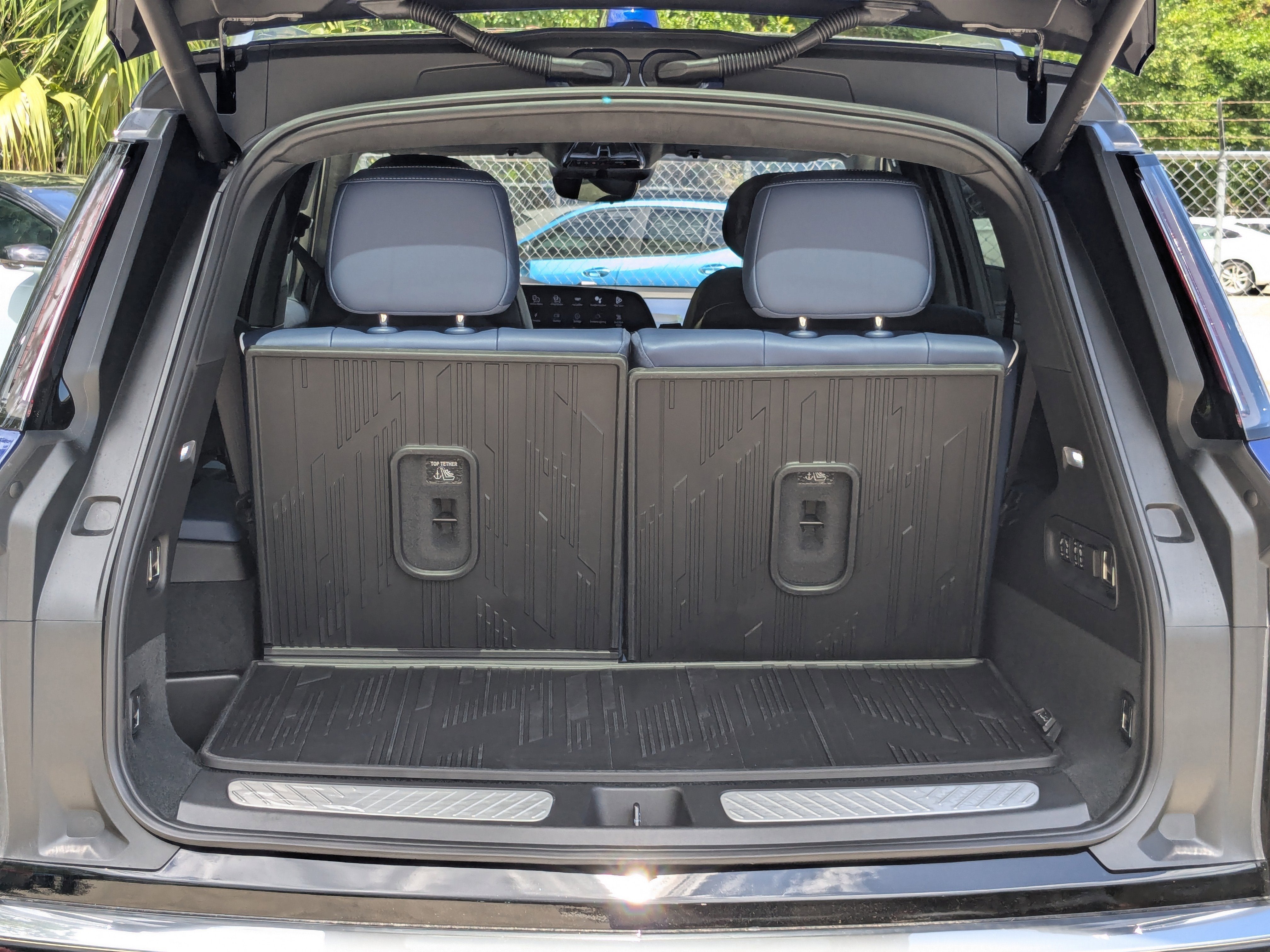 2026 Cadillac VISTIQ Premium Luxury