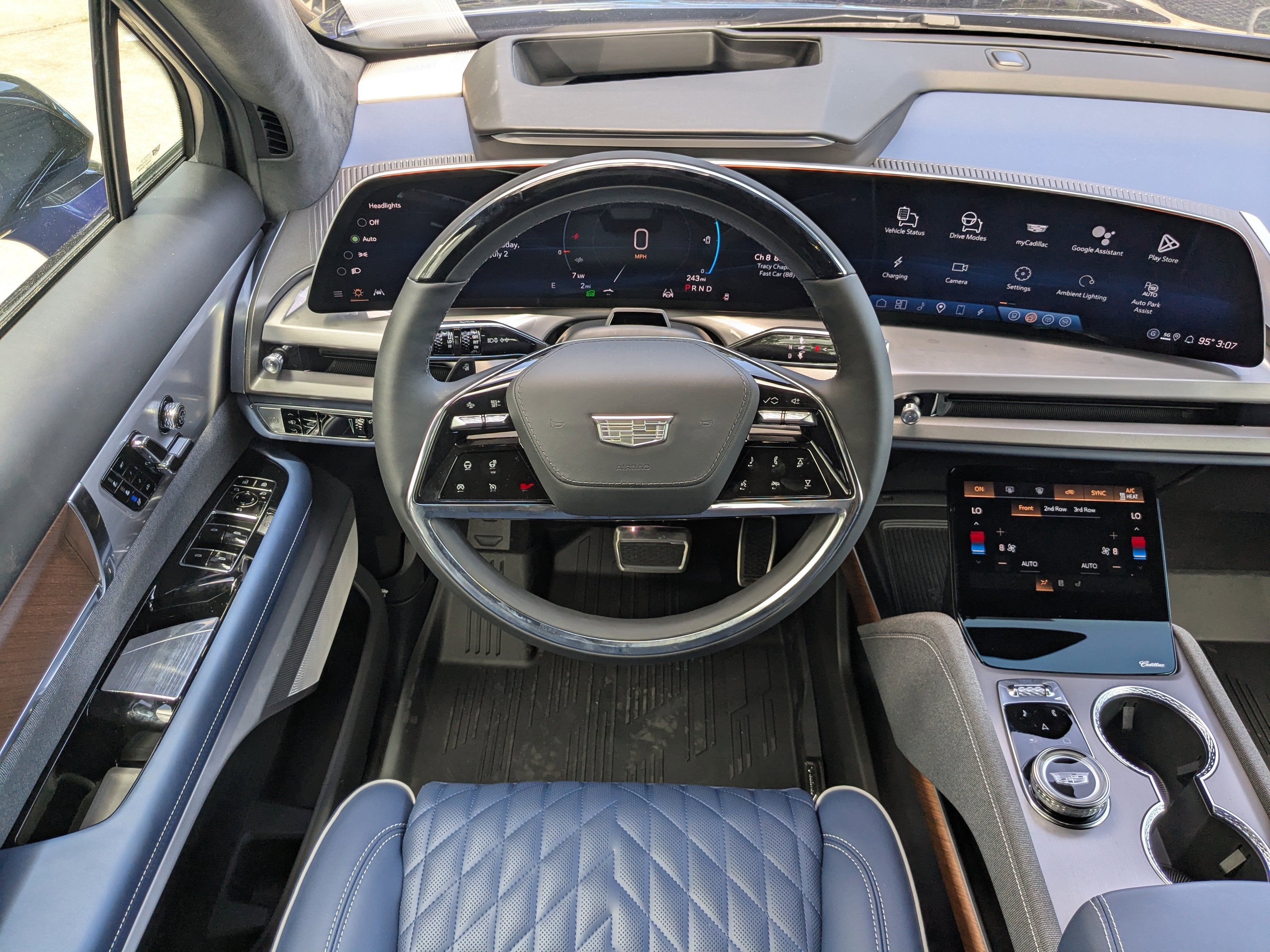 2026 Cadillac VISTIQ Premium Luxury