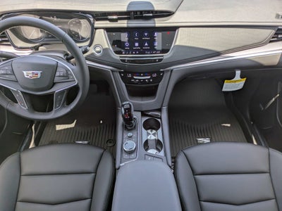 2026 Cadillac XT5 Luxury