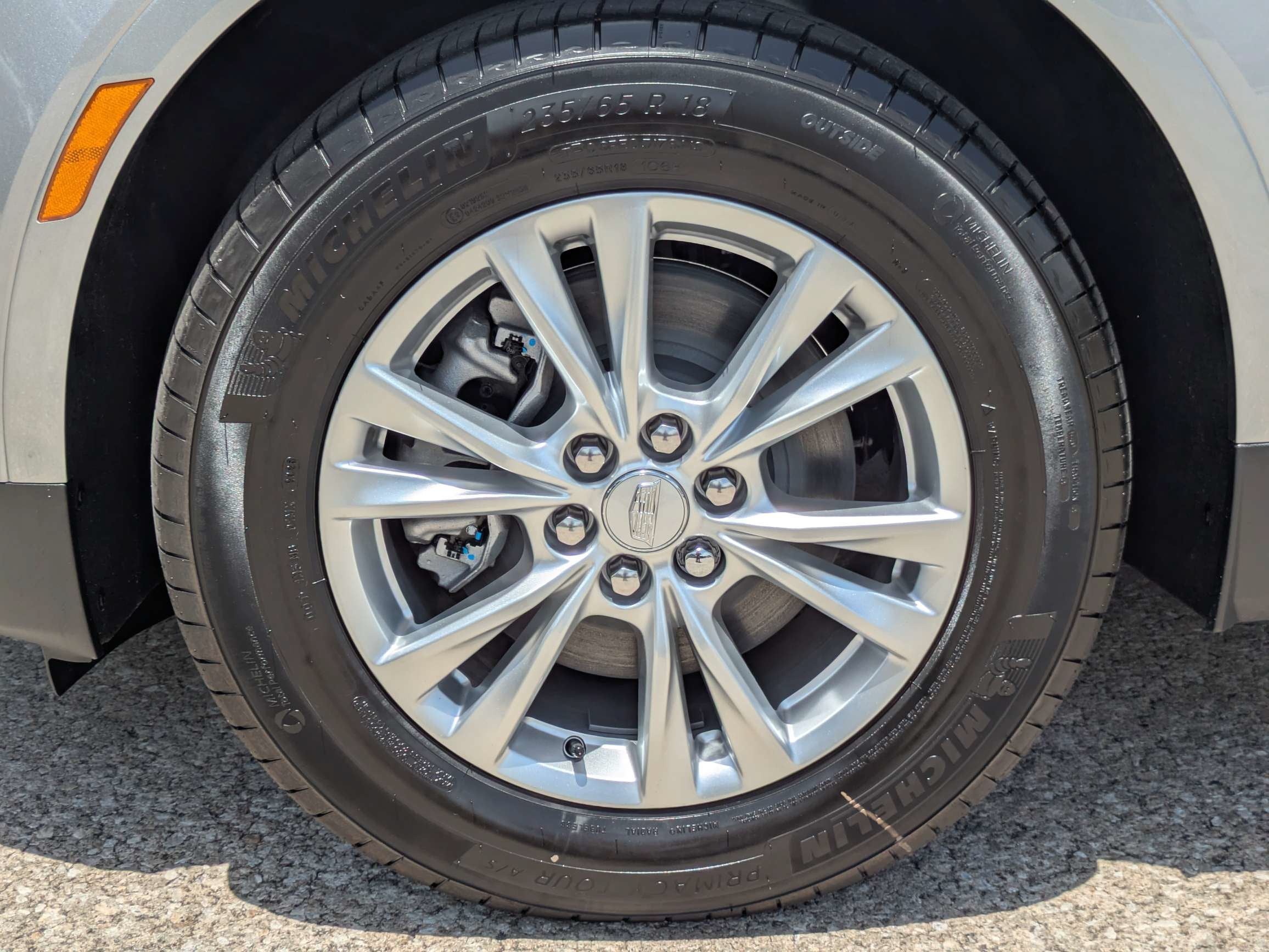 2026 Cadillac XT5 Luxury