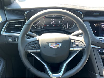 2025 Cadillac XT6 Luxury