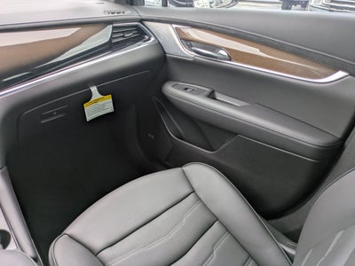 2025 Cadillac XT6 Premium Luxury