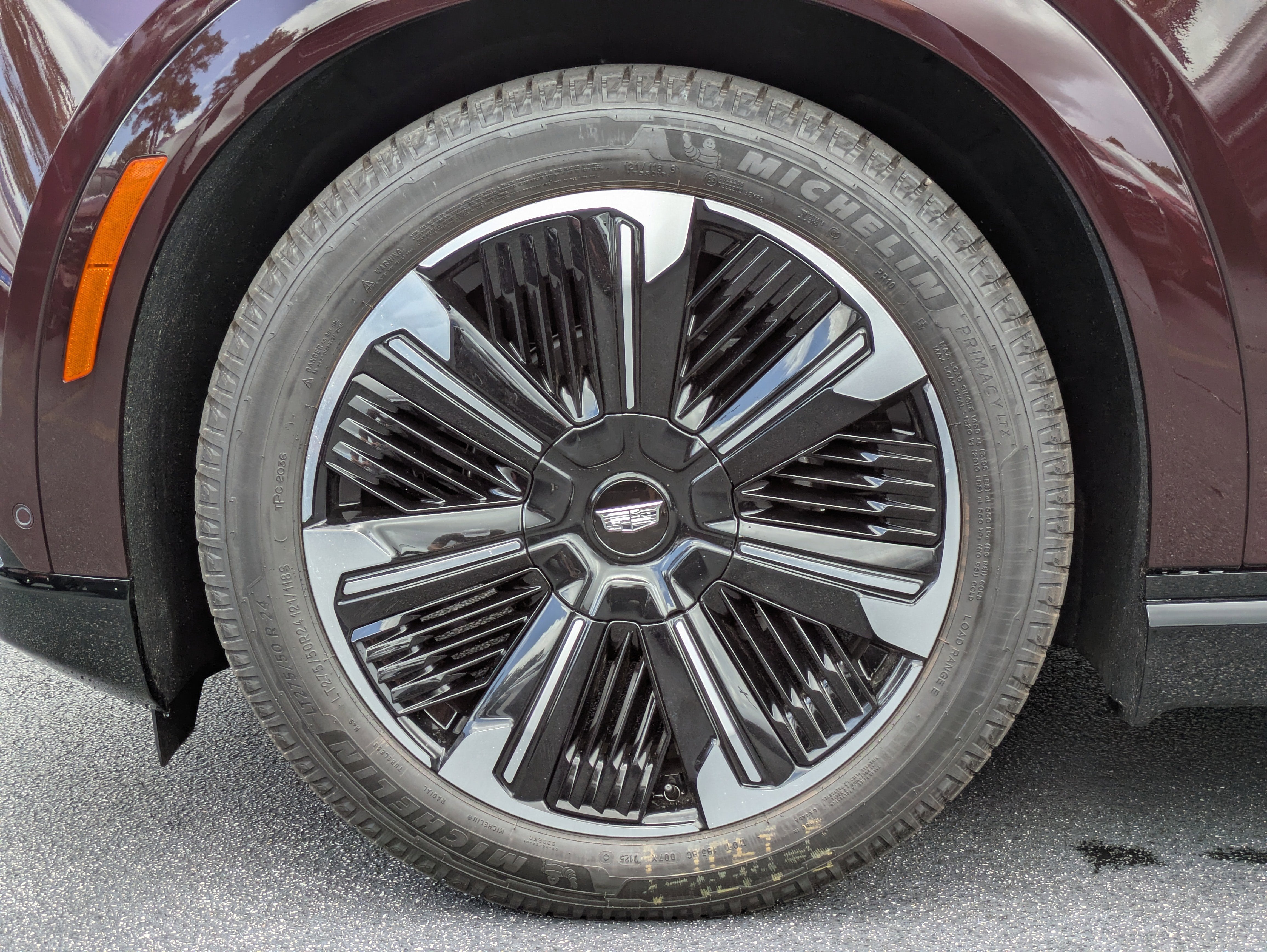 2026 Cadillac ESCALADE IQ Sport