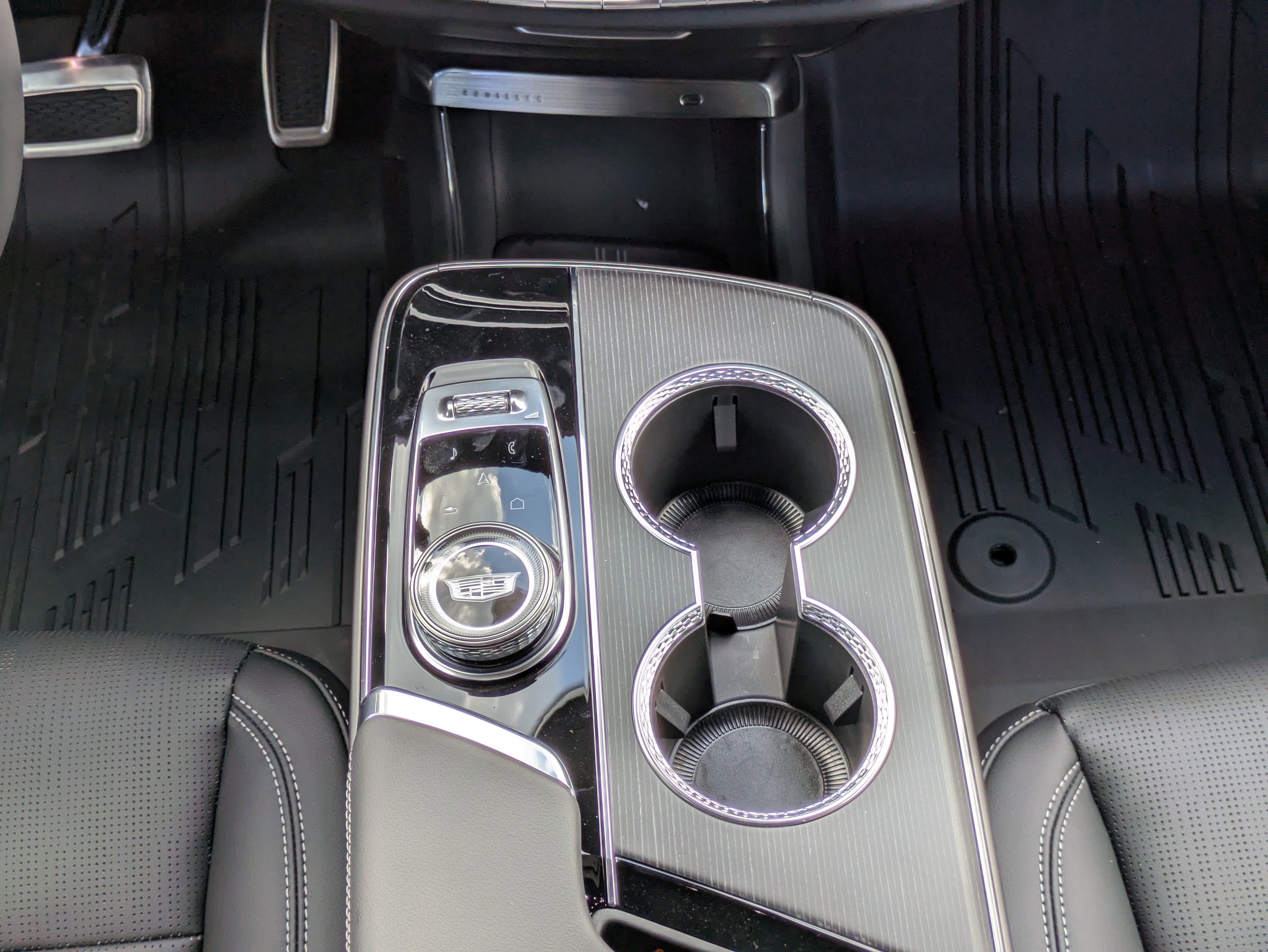 2026 Cadillac LYRIQ V-Series