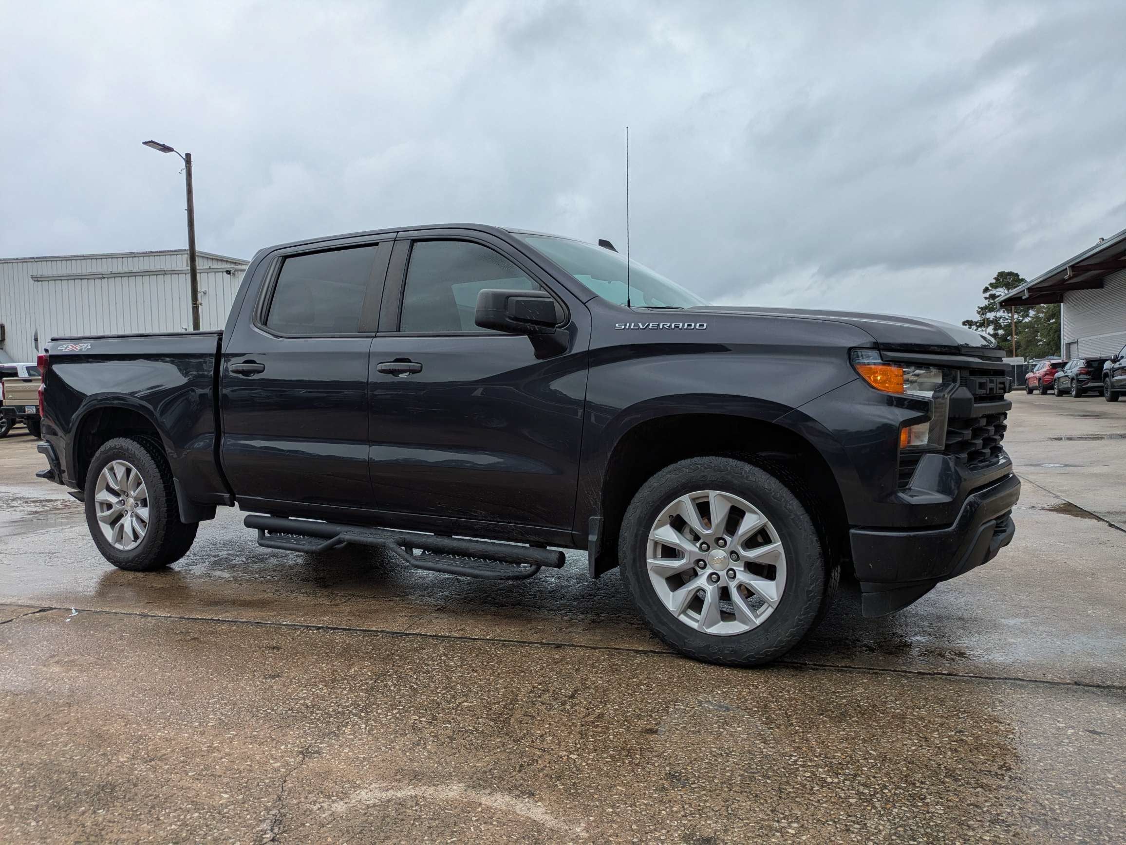 2022 Chevrolet Silverado 1500 Custom