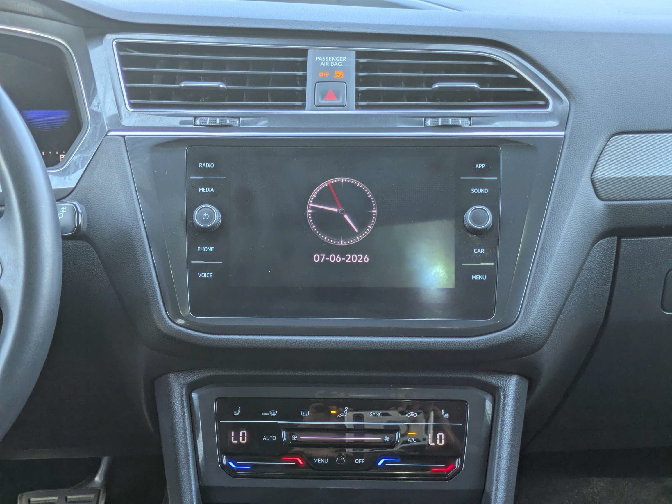 2023 Volkswagen Tiguan 2.0T SE R-Line Black
