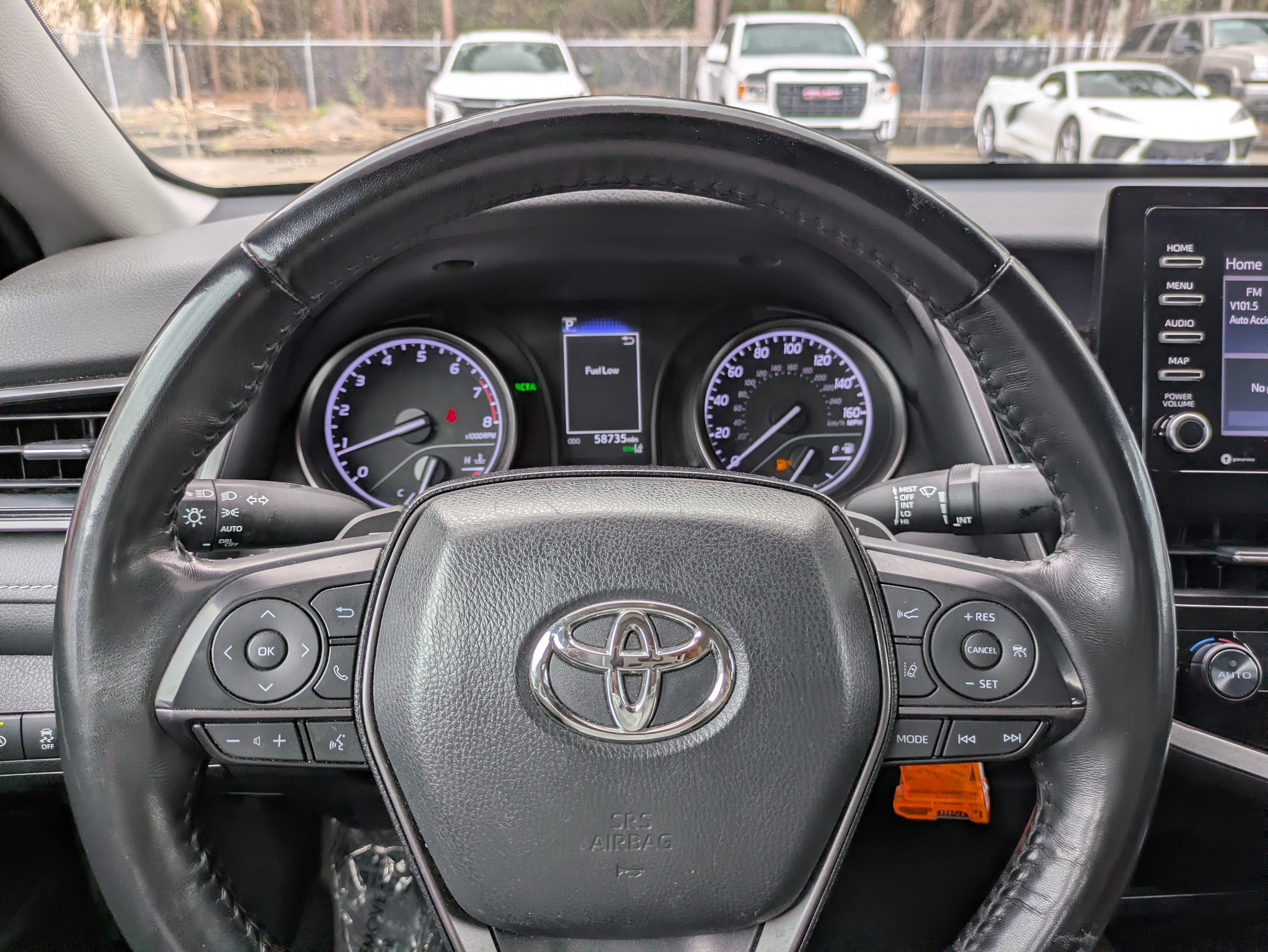 2024 Toyota Camry SE