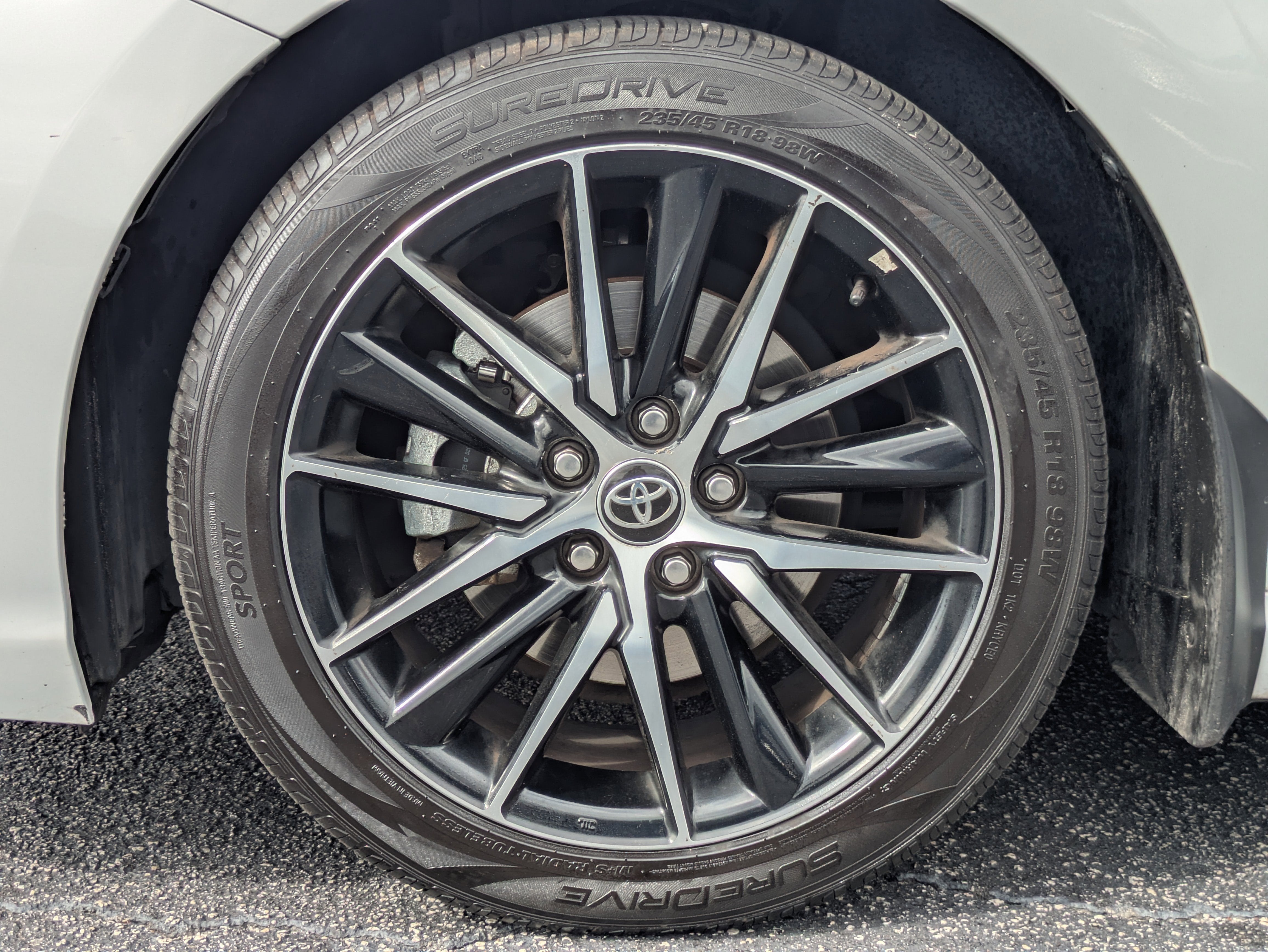 2024 Toyota Camry SE