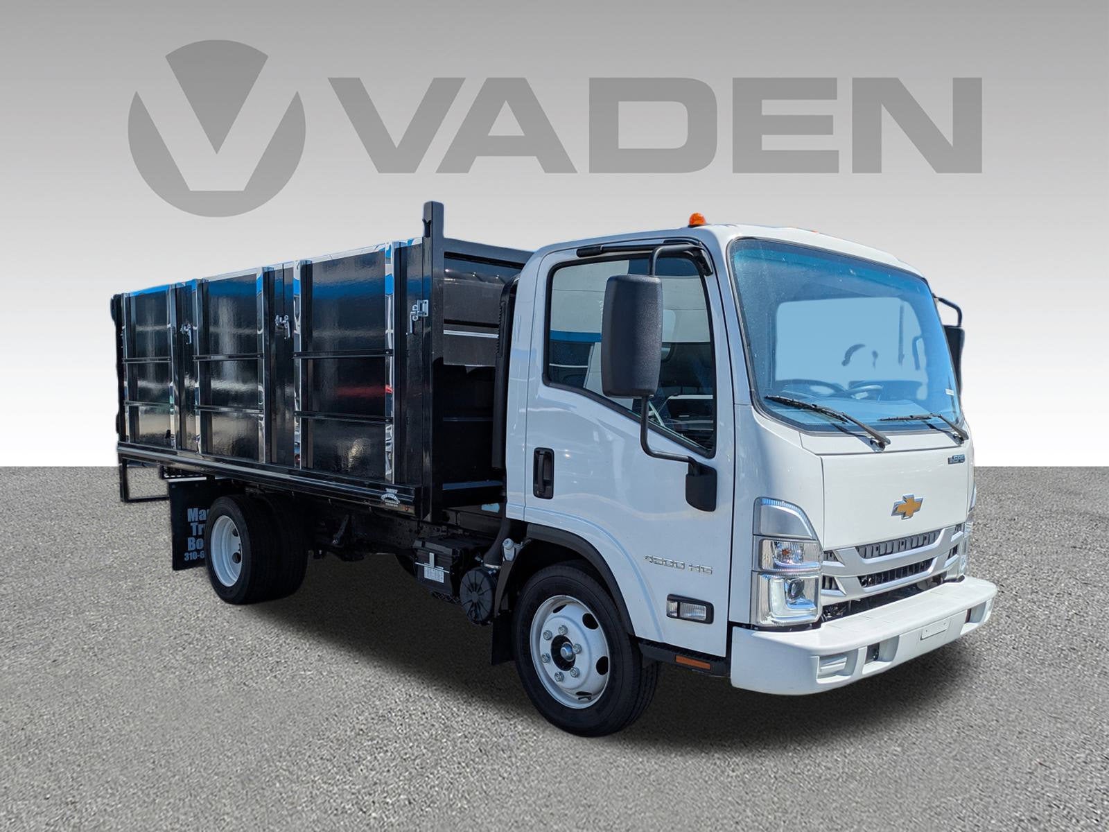 2024 Chevrolet Low Cab Forward 4500 HG NA