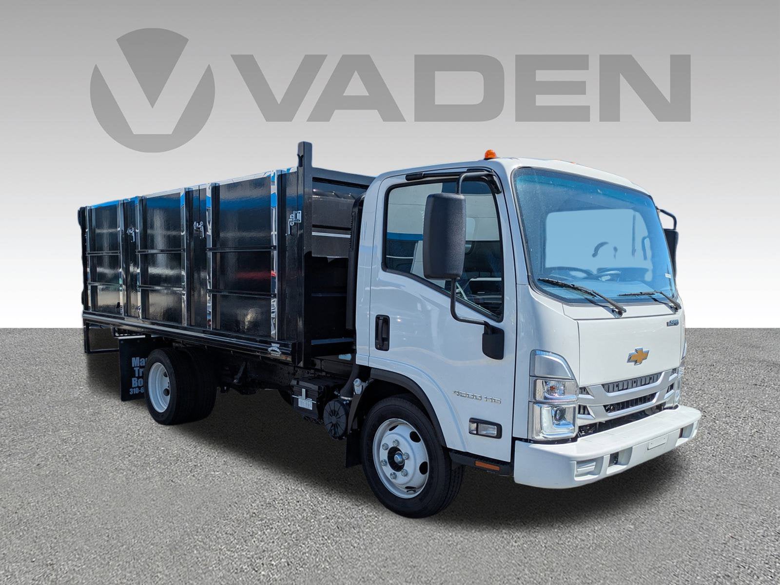 2024 Chevrolet Low Cab Forward 4500 HG NA