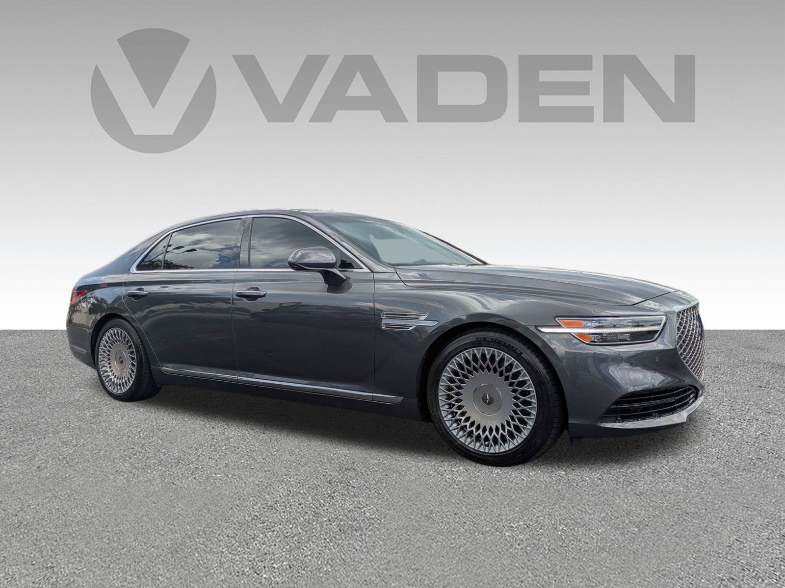 2020 Genesis G90 5.0 Ultimate RWD