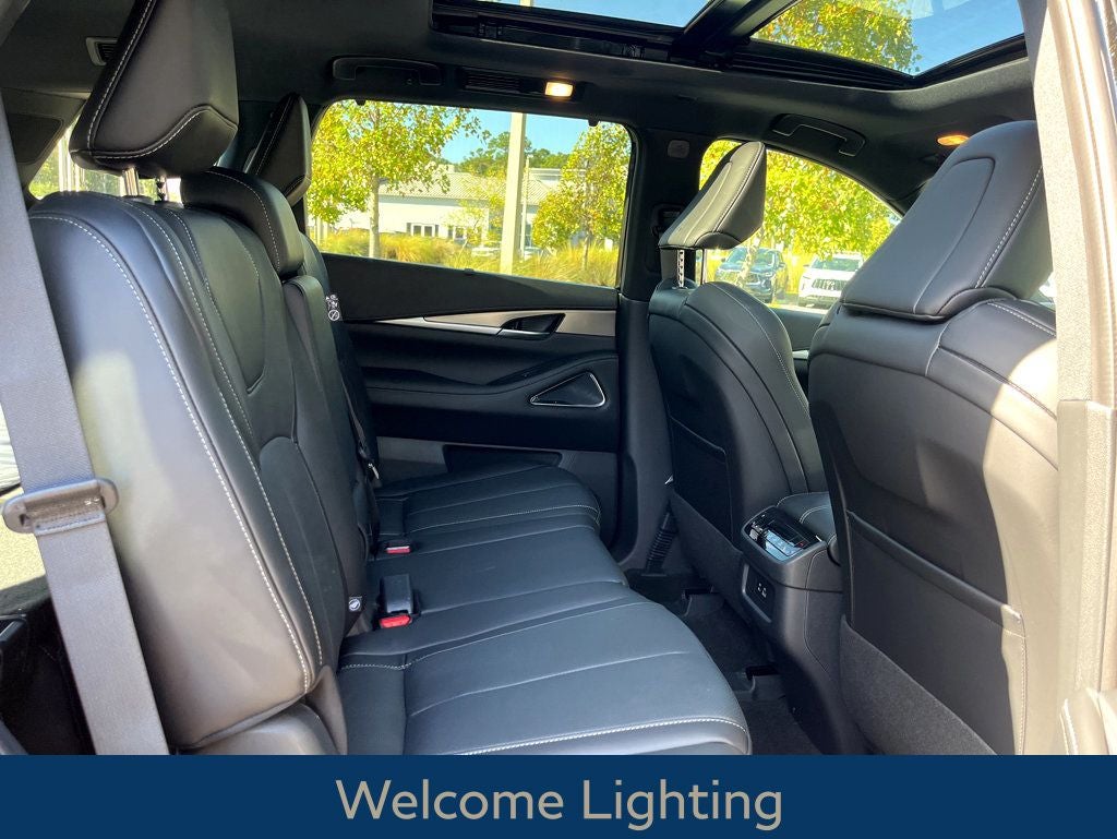 2025 INFINITI QX60 LUXE