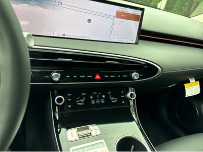 2026 Genesis GV70 2.5T