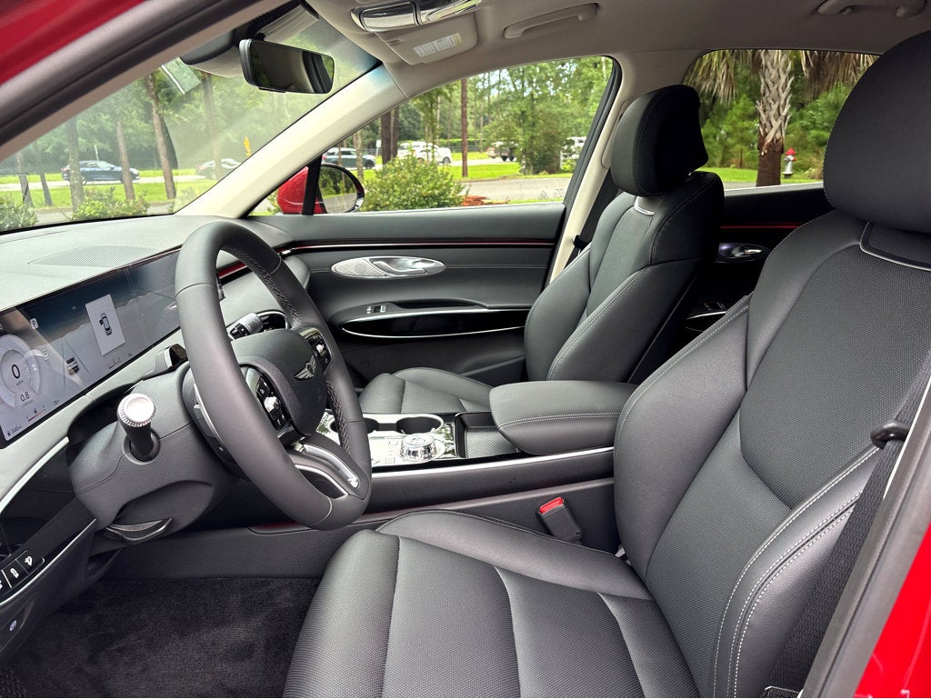 2026 Genesis GV70 2.5T