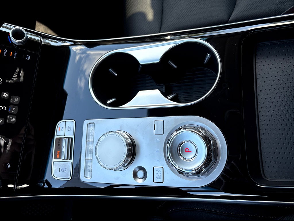 2026 Genesis GV70 2.5T