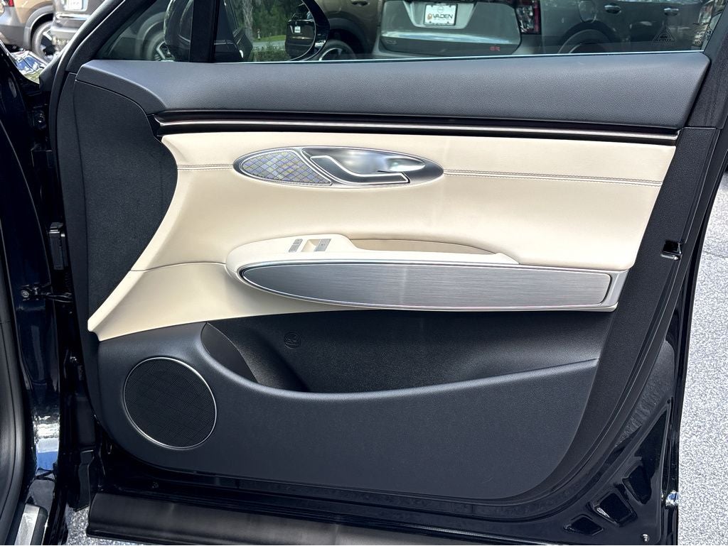 2026 Genesis GV70 2.5T Select