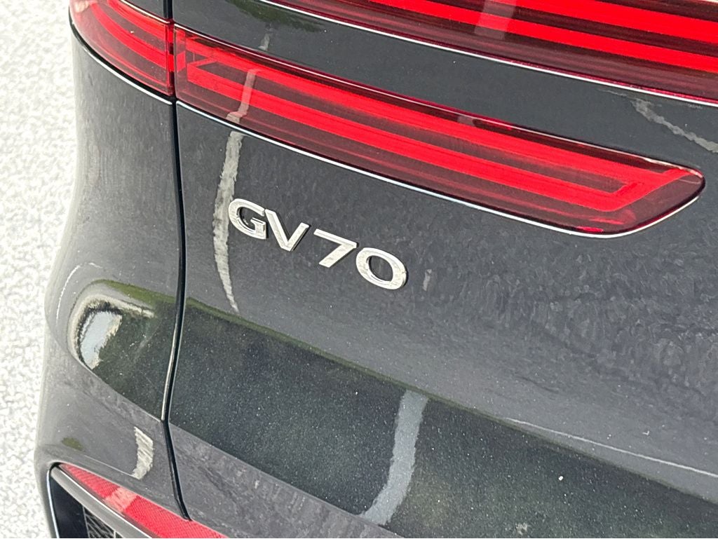 2026 Genesis GV70 2.5T Select