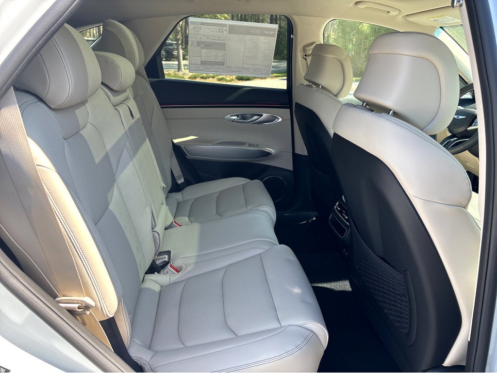 2026 Genesis GV70 2.5T Select
