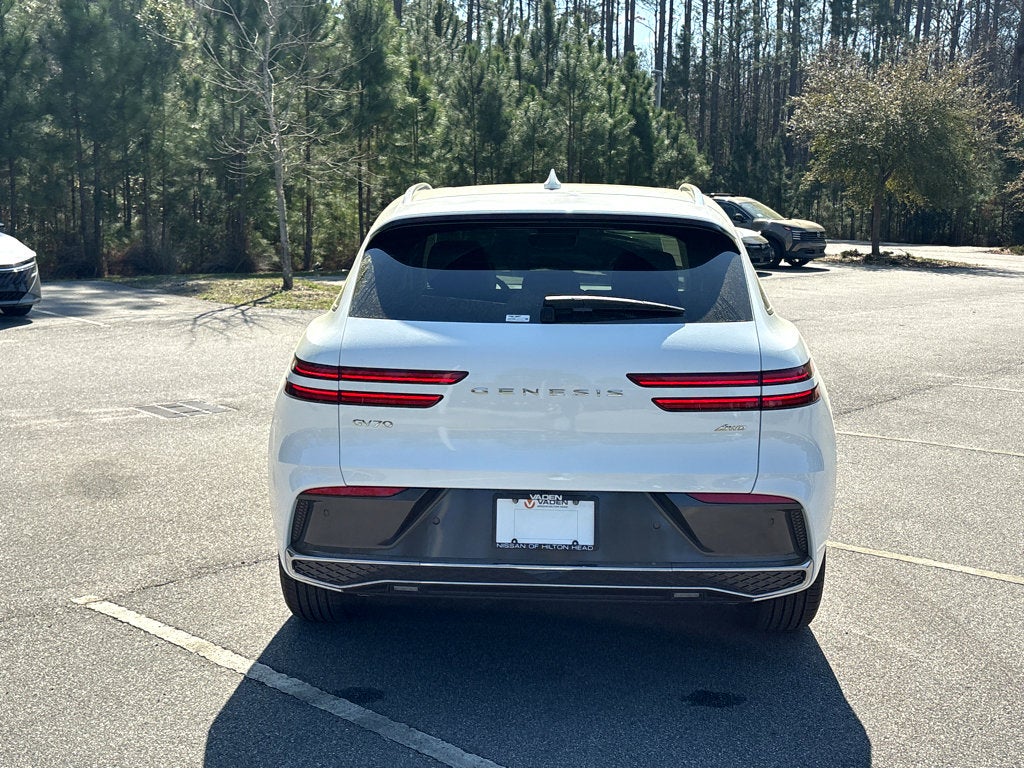 2026 Genesis GV70 2.5T Select
