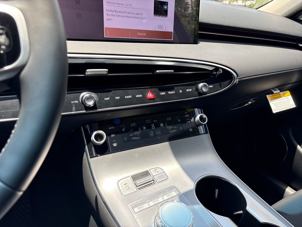 2026 Genesis GV70 2.5T Advanced