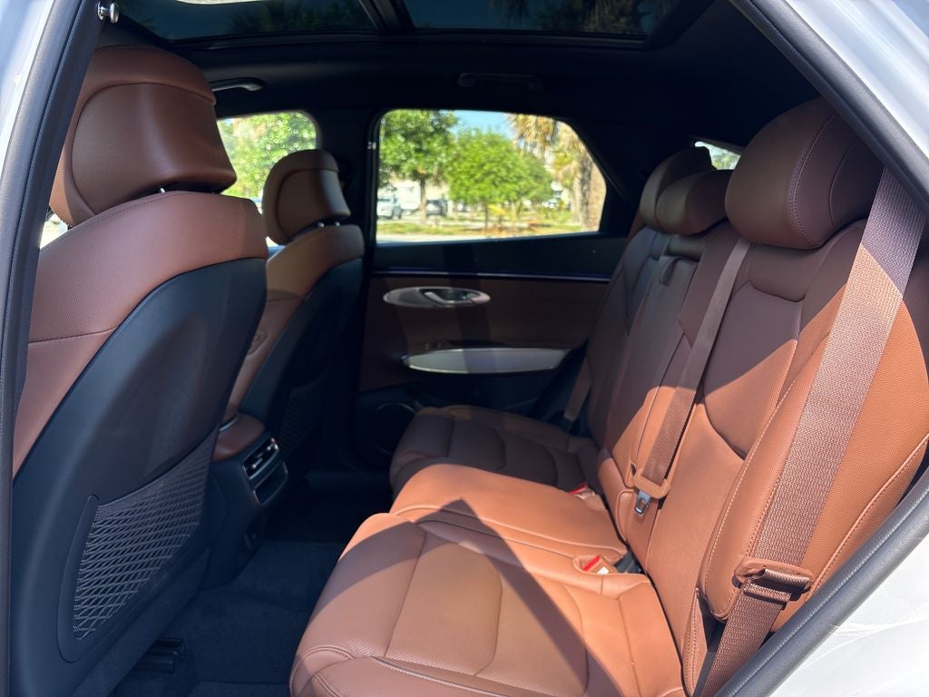2026 Genesis GV70 2.5T Advanced