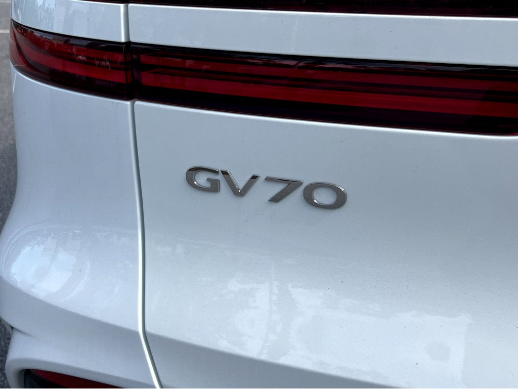 2026 Genesis GV70 2.5T Advanced