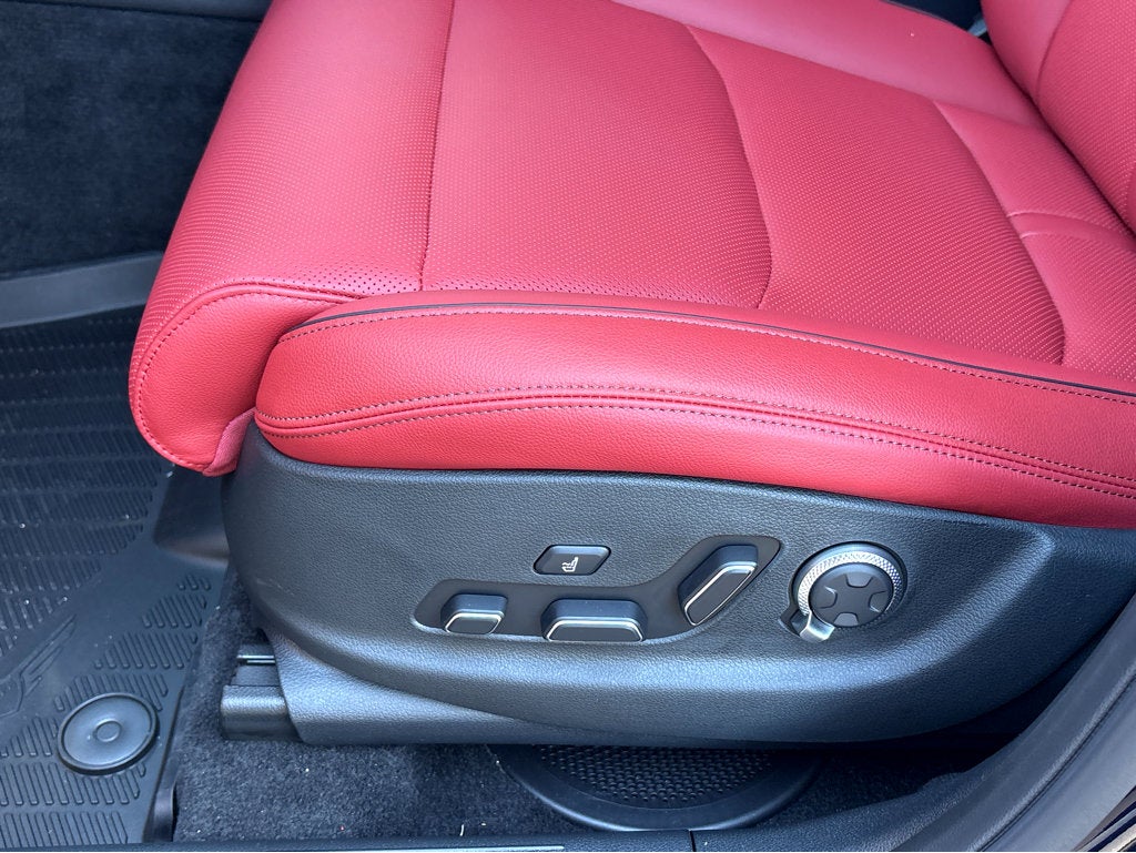 2026 Genesis GV70 3.5T Sport Advanced