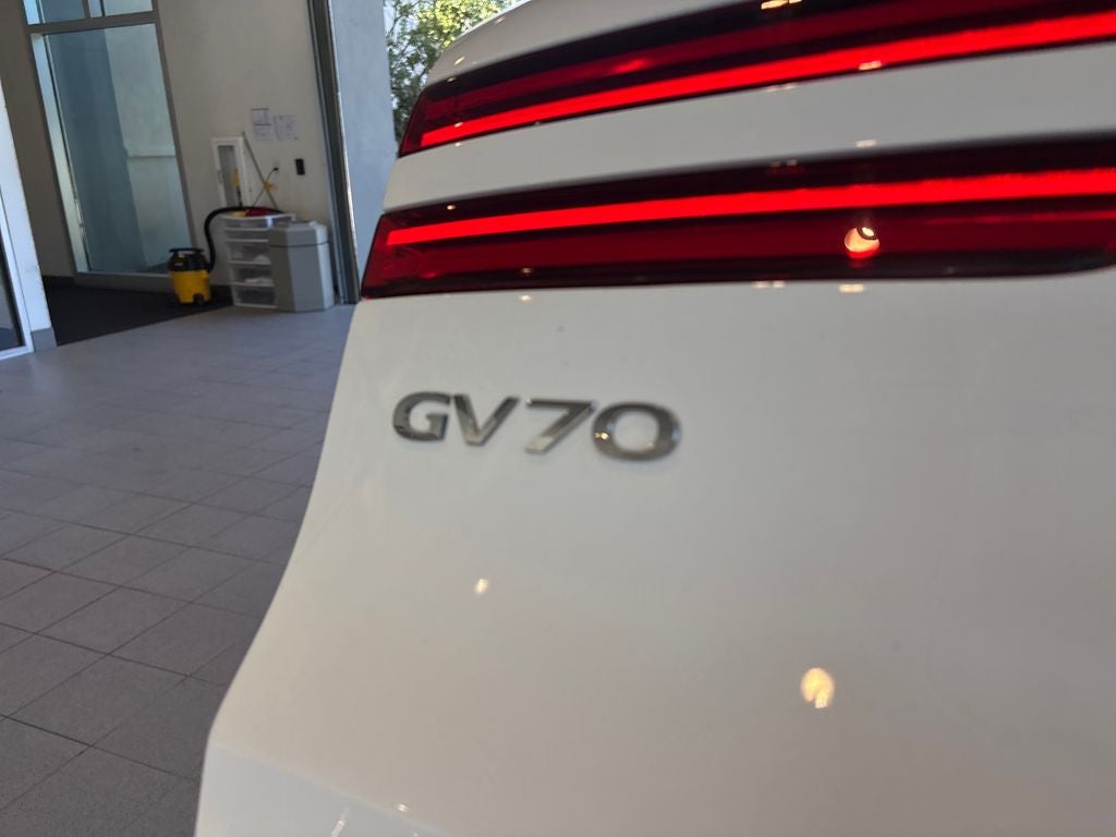 2026 Genesis GV70 2.5T Sport Prestige