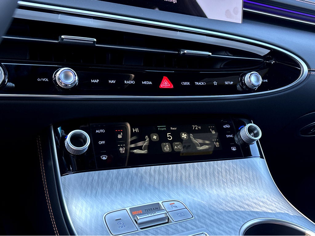 2026 Genesis GV70 2.5T Sport Prestige