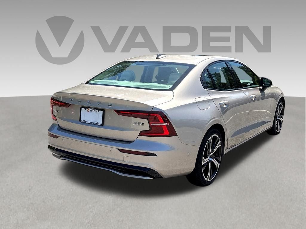2024 Volvo S60 Ultimate