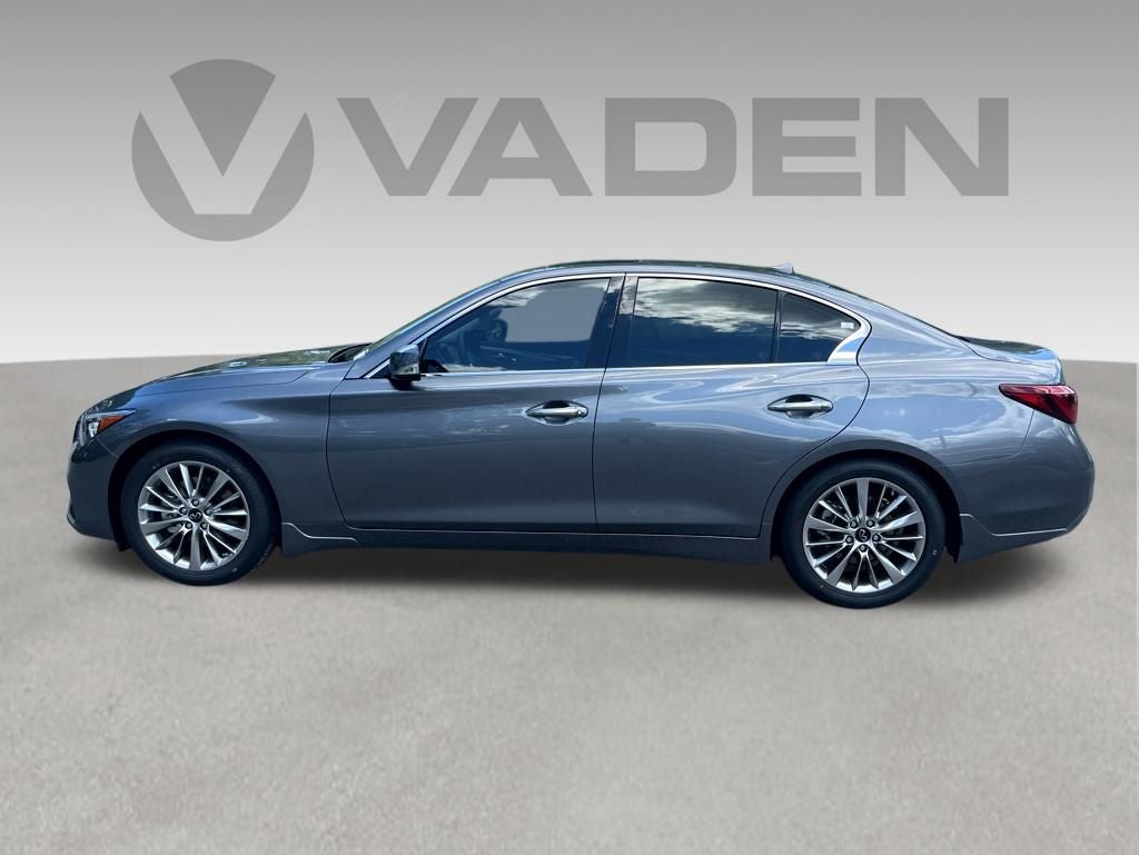 2024 INFINITI Q50 LUXE