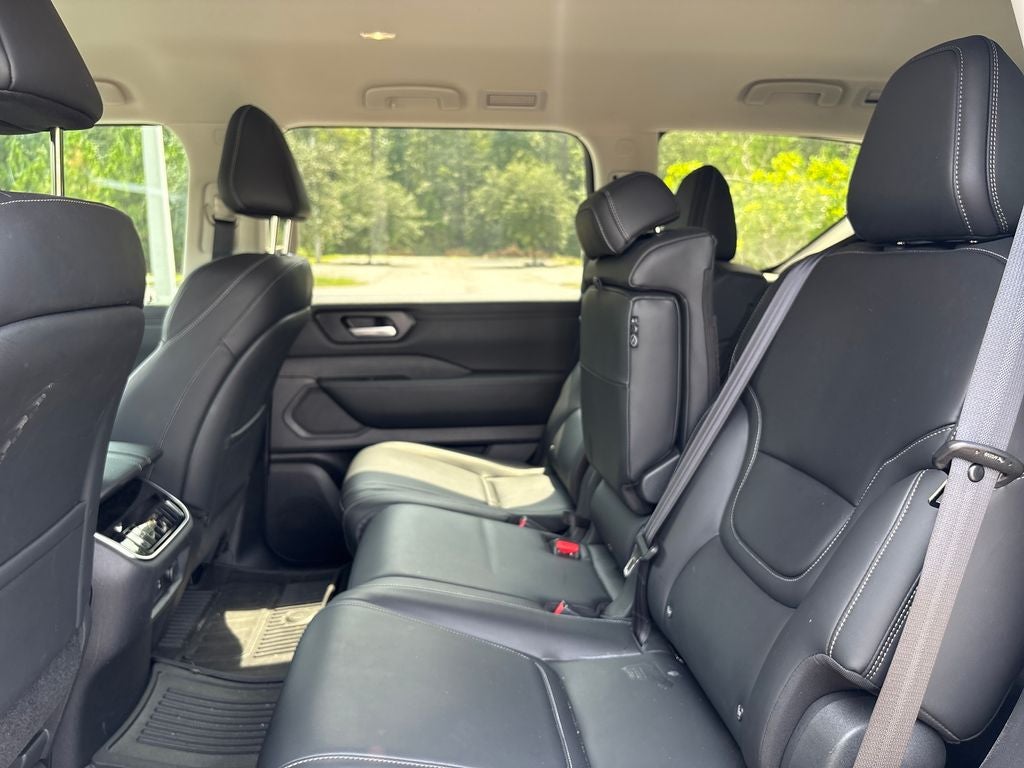 2025 Nissan Armada SV