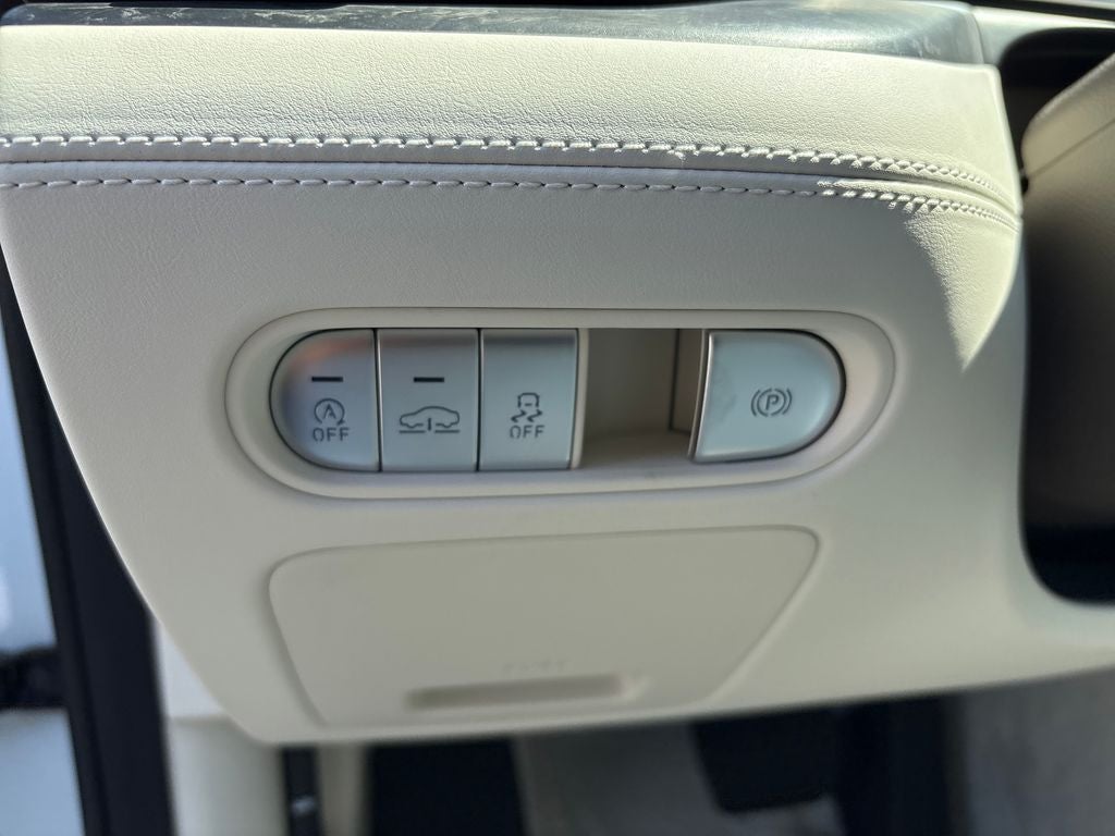 2026 Genesis G90 3.5T e-SC