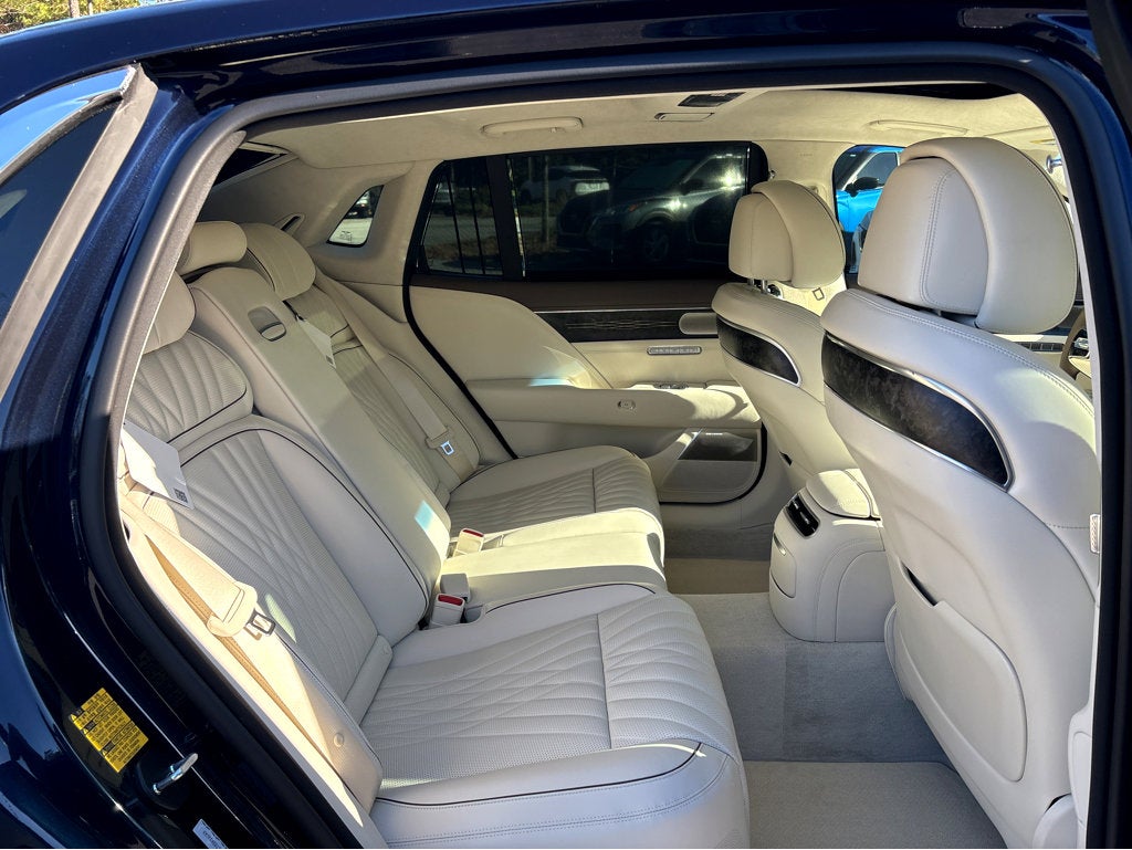 2026 Genesis G90 e-SC