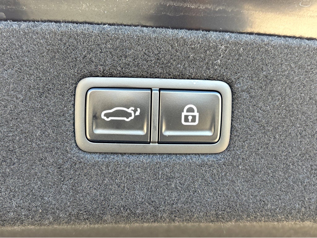 2026 Genesis G90 3.5T e-SC