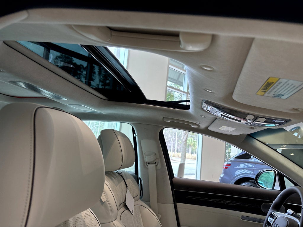 2026 Genesis G90 e-SC