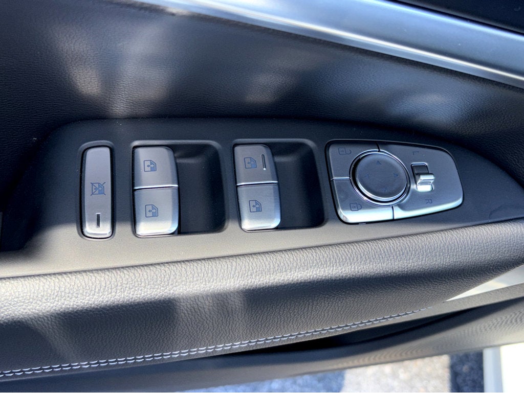 2026 Genesis G70 2.5T