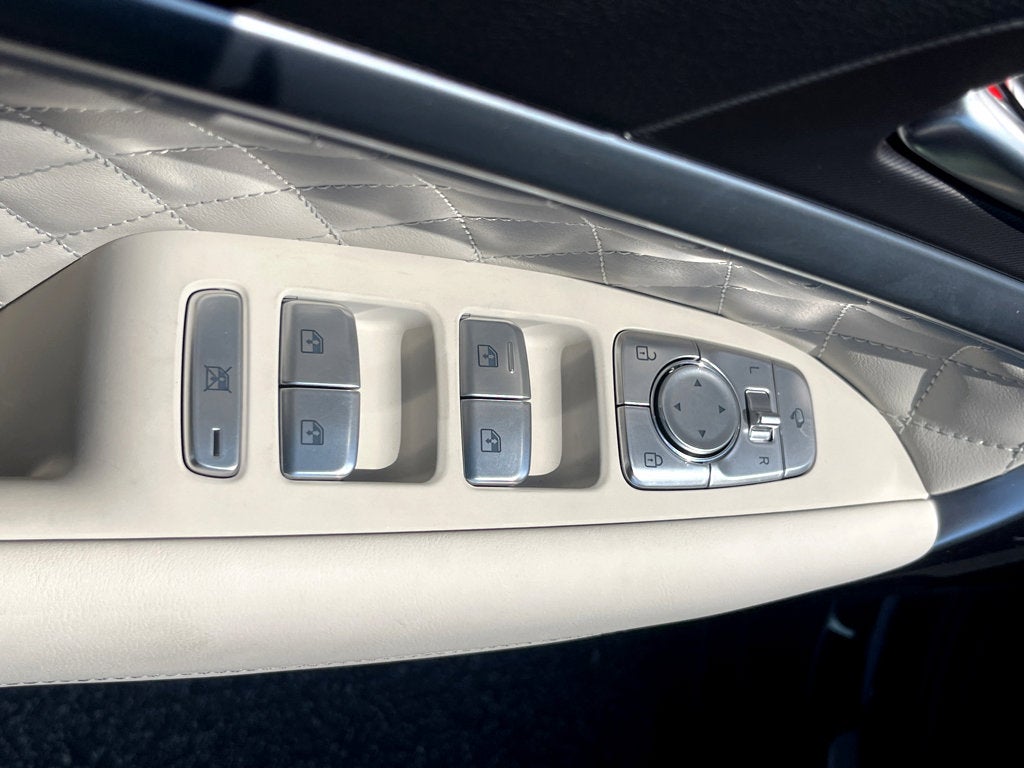 2025 Genesis G70 3.3T Sport Advanced