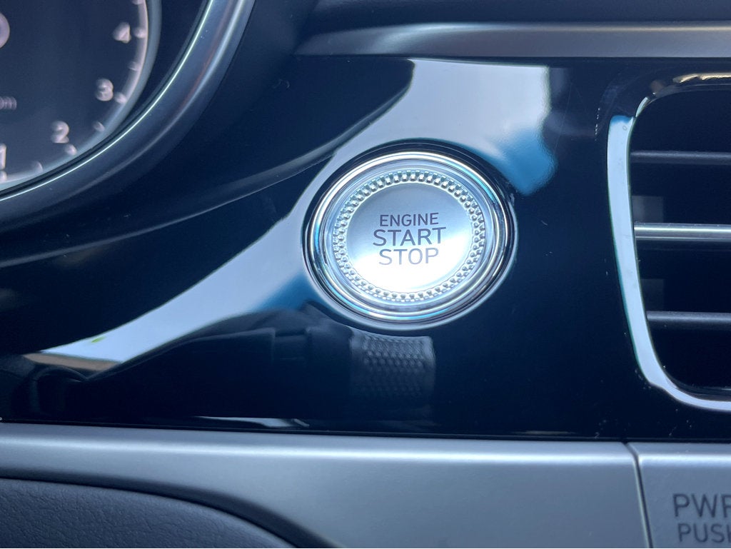 2025 Genesis G70 3.3T Sport Advanced