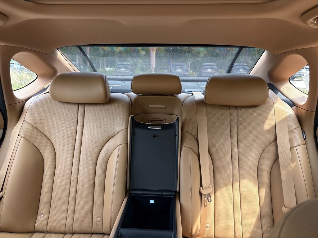 2027 Genesis G80 2.5T Advanced