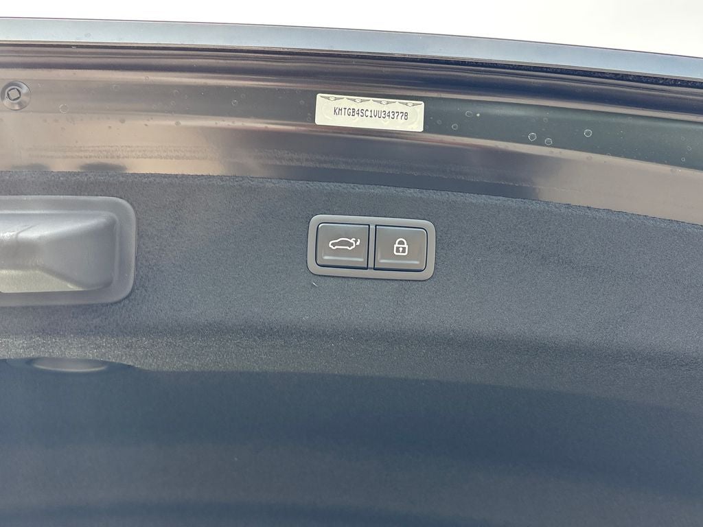 2027 Genesis G80 2.5T Advanced