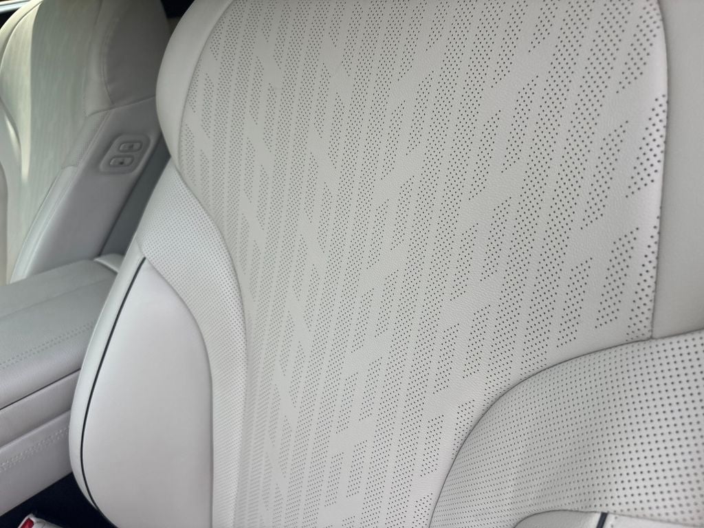 2023 Genesis GV80 2.5T
