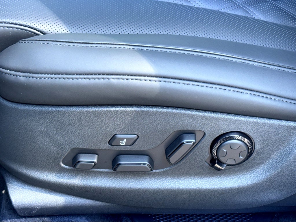 2026 Genesis GV80 Prestige Black