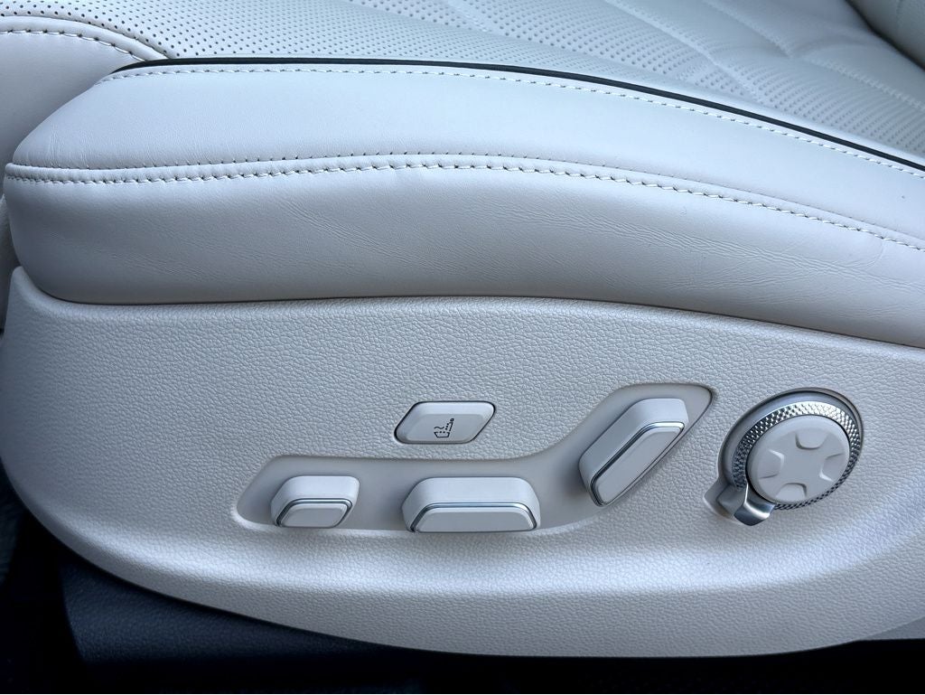 2025 Genesis GV80 3.5T Prestige