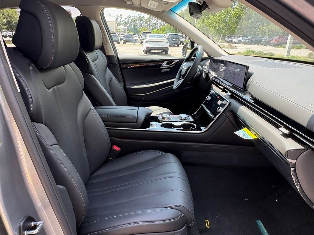 2027 Genesis GV80 2.5T