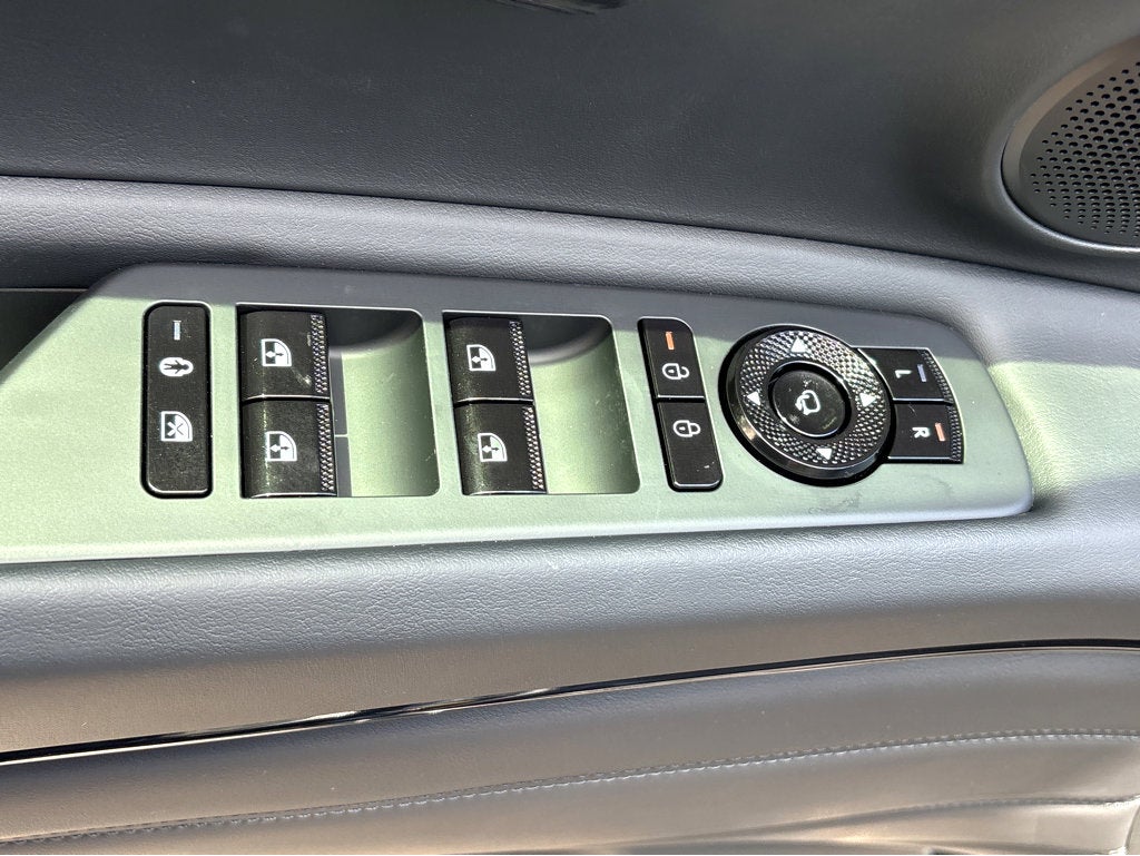 2026 Genesis GV80 Coupe 3.5T e-SC Prestige Black