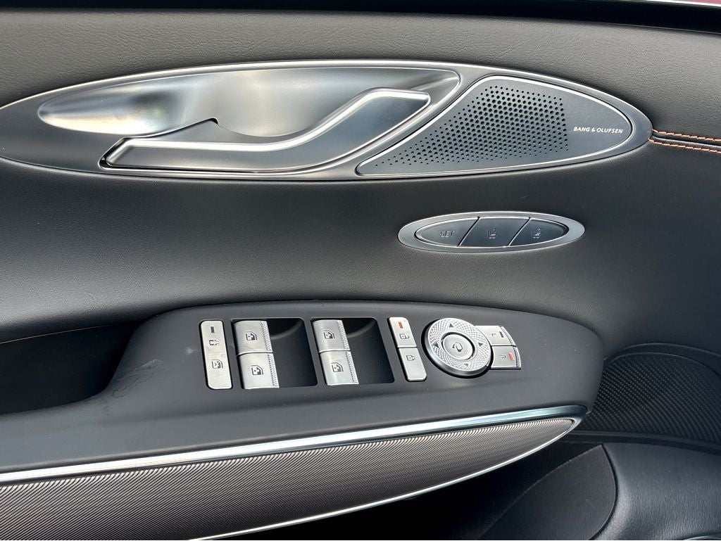 2026 Genesis GV70 2.5T Advanced