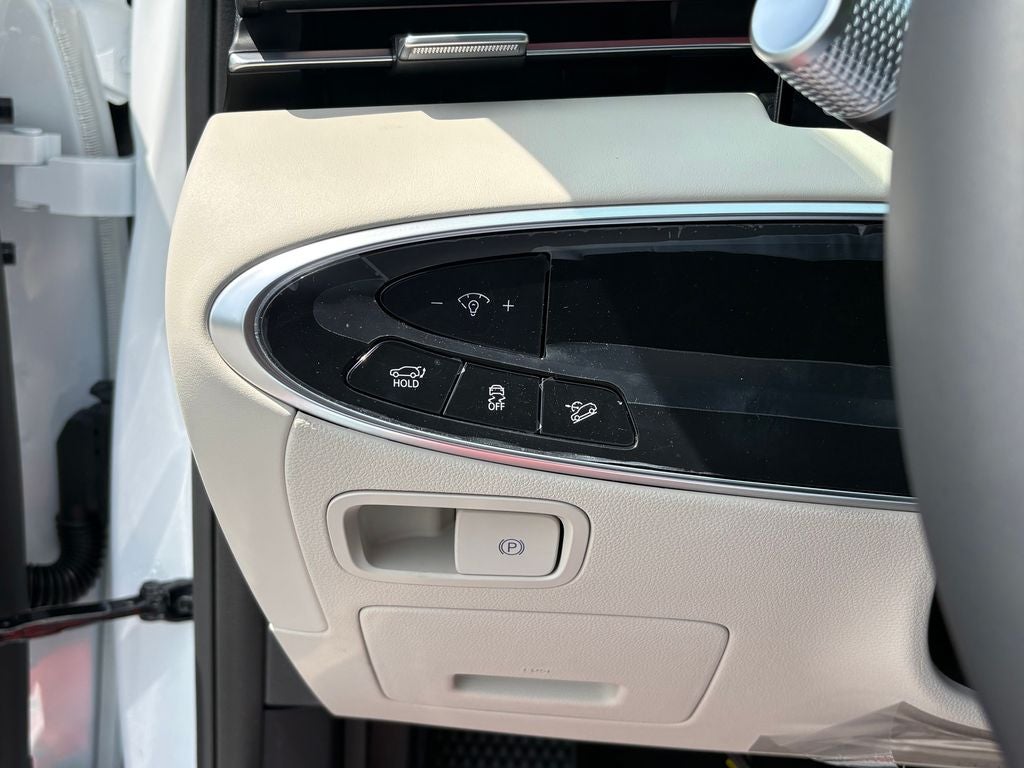 2027 Genesis GV70 2.5T Select
