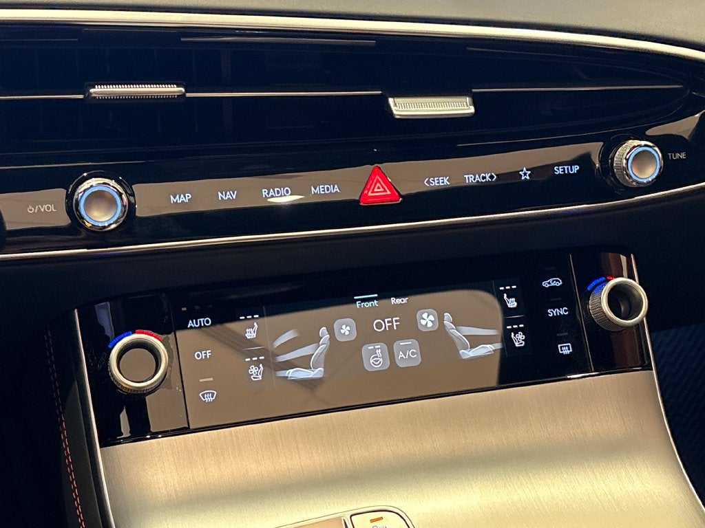 2027 Genesis GV70 2.5T Sport Prestige