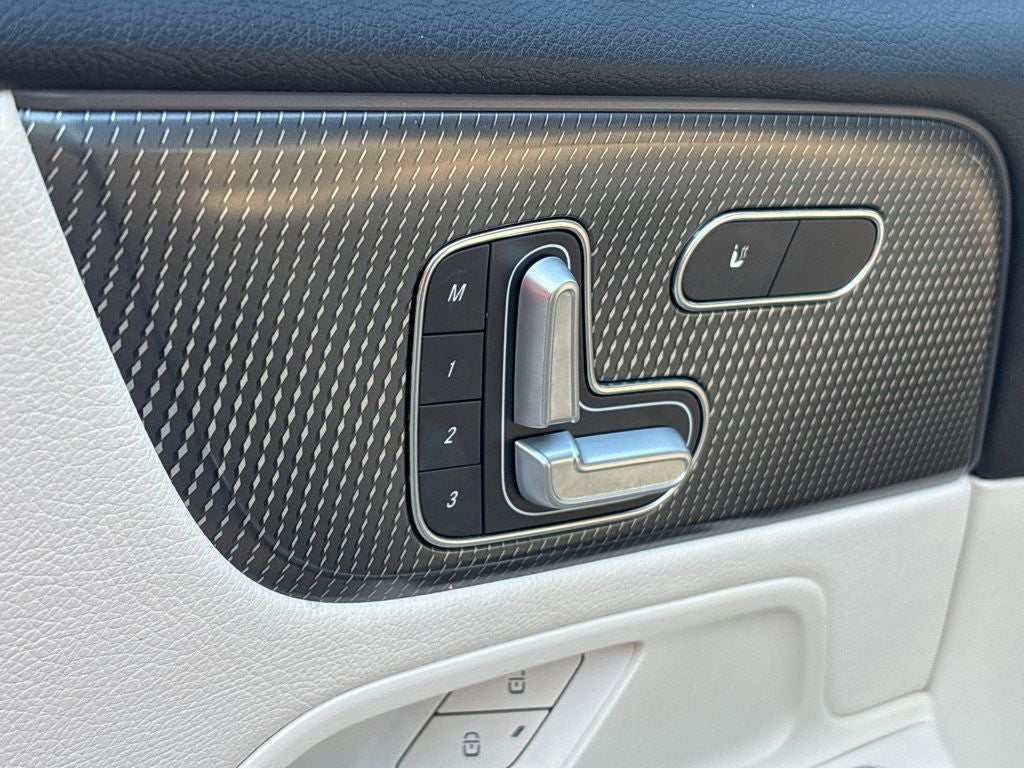 2021 Mercedes-Benz GLB GLB 250 4MATIC®